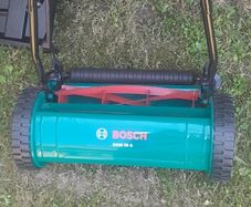 Lawnmower