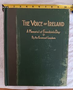 Book. The voice of Ireland. Circa 1924..History of Ireland.