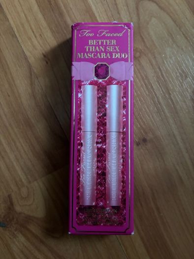 two faced mascara