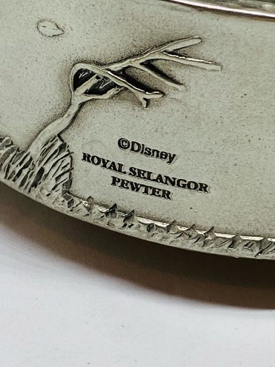 ROYAL SELANGOR Winnie the Pooh Disney Music Box