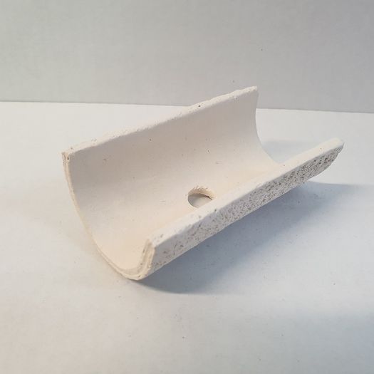 Ecru ceramic tunnel with a hole for plants 10x5x4cm