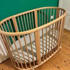 Stokke v2 cot
