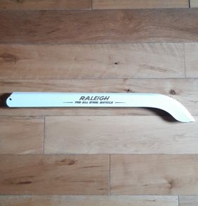 NOS Raleigh Sport Chainguard