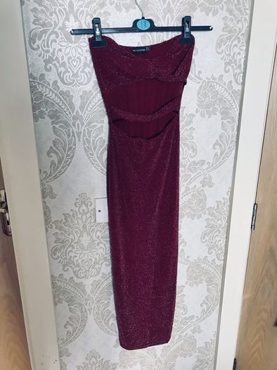 Pretty little thing Dress Size 6