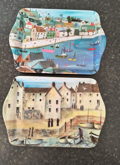 small serving trays x 2