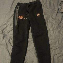 Central Cee's popular brand SYNA World collaboration with Nike tech fleece joggers only