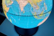 Globe lamp