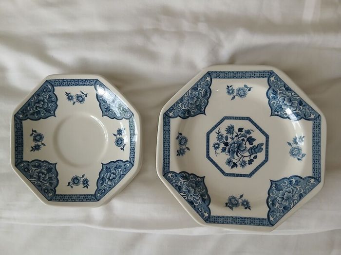 21 Royal Staffordshire  Old Pekin Blue and White Plates