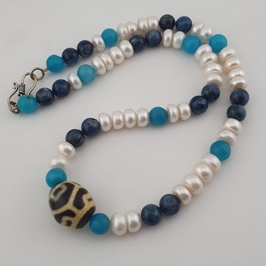 Authentic Fresh Water Pearls & Gemstone Beads With Himalayan Tibetan Dzi Pendant Necklace