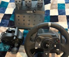 Logitech G920 Driving Force Racing Wheel
