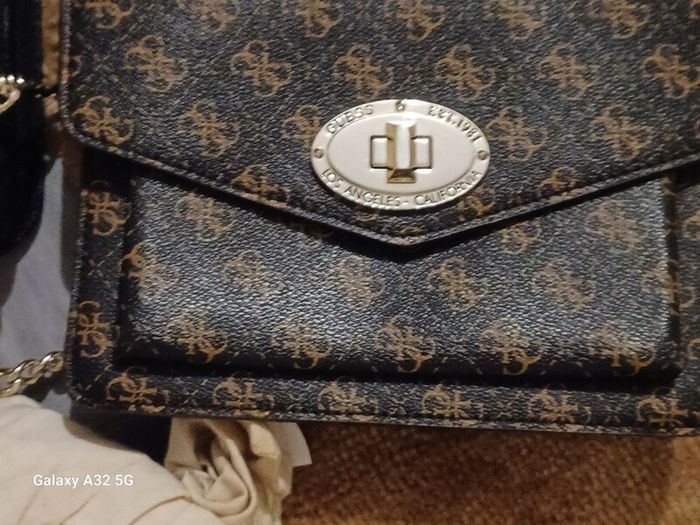 Women's handbags used 0