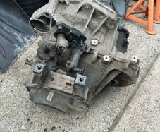 2011 vw polo gearbox