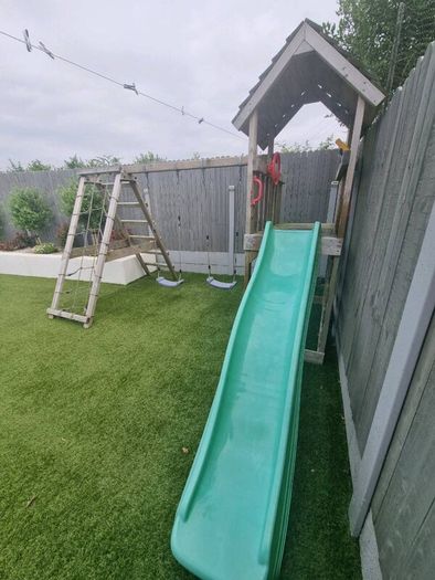 Swing set