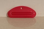 Toothpaste Squeezer