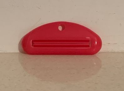 Toothpaste Squeezer