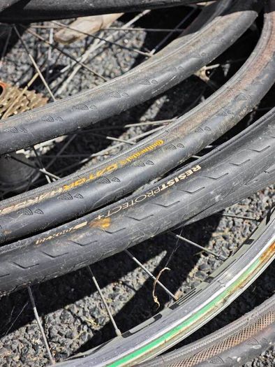 Road bike,  racing bike 700c wheels and tyres bundle  Continental tyres, 700x23c & 700x28c & 26" mixed condition