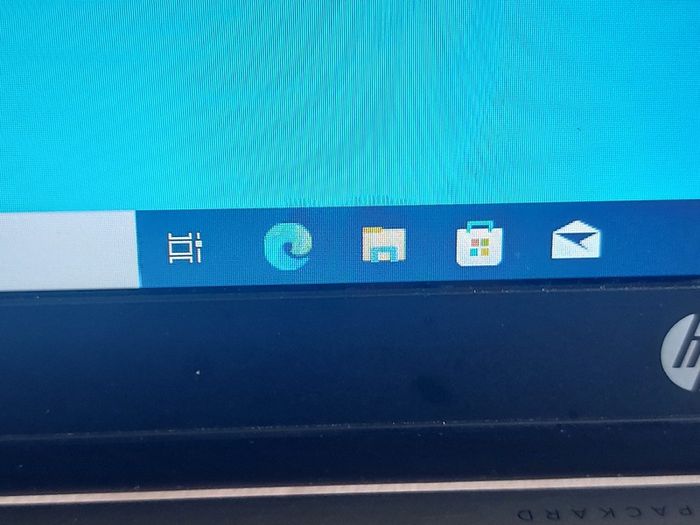 HP ProBook 455 G2, AMD A6 PRO-7050B R4, 5 Compute Cores 2C + 3G, 2.2GHz, 4 GB Ram, 300GB HDD, windows 10, Microsoft Edge, Chrome and VLC