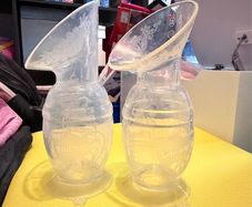 Haakaa Silicone Breast Pump 150ml x2