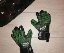 Karakal Gaelic Goalkeeper Glove MB junior 7-8 years NEW