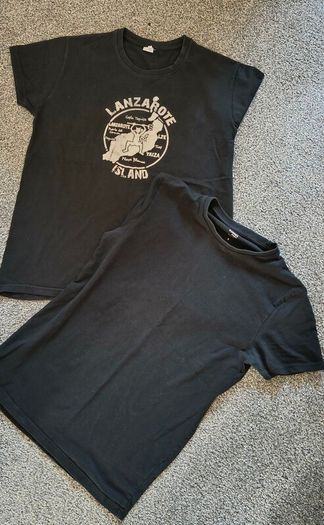 T-shirts size S