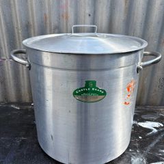 3 Aluminium catering kitchen large pots x3