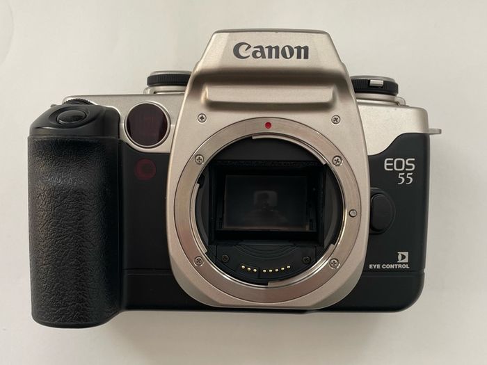 Canon eos 55 (body only) film camera