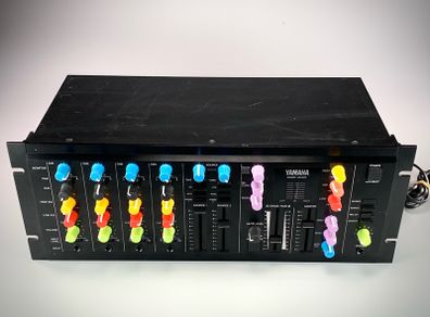 Yamaha MV422 4-channel analog mixer