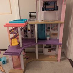 Barbie Dream House