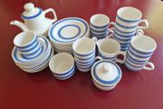 Vintage Blue &amp; White Carrigaline Pottery Set