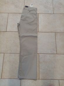 Bnwt 32 31