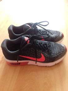 Nike Air Max Size 5