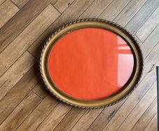 Antique Oval Gold picture frame with decorative rope & twist moulding