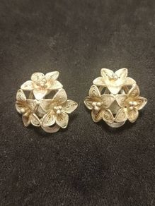 Vintage Sterling Silver Filigree Flower Earrings Clip On