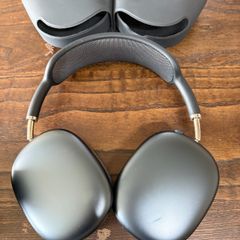 AirPods Pro Max