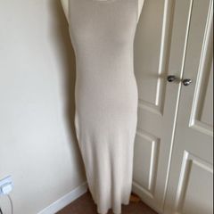 Pretty Lavish size 14 viscose mix dress w stretch