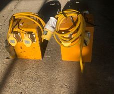 4 Way 110 Volt Splitter boxes