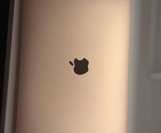 MacBook Air M1 13 inch 256GB Rose Gold Excellent Condition