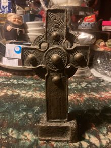 celtic cross free postage