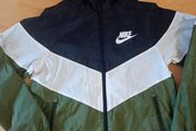 Nike Windbreaker Size L Boys