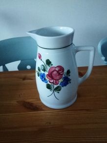 Lilien Porzellan Austria Pitcher Jug