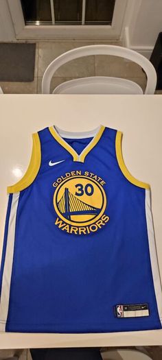 Original Nike NBA adult jersey size M - Golden State Warriors - Steph Curry No.30
