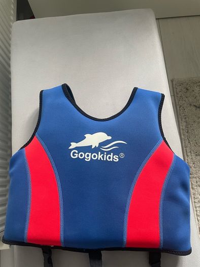Neoprene floating/swimming vest