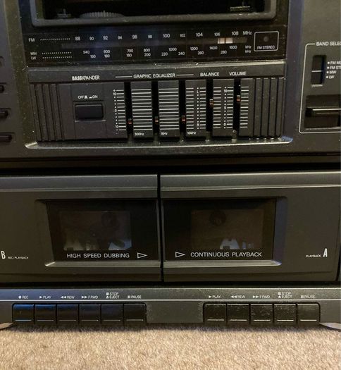 1990s Sanyo Stereo