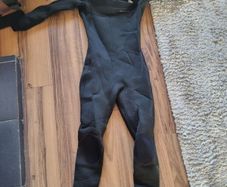 Surfing 5/4mm wetsuit. Neoprene with hood.