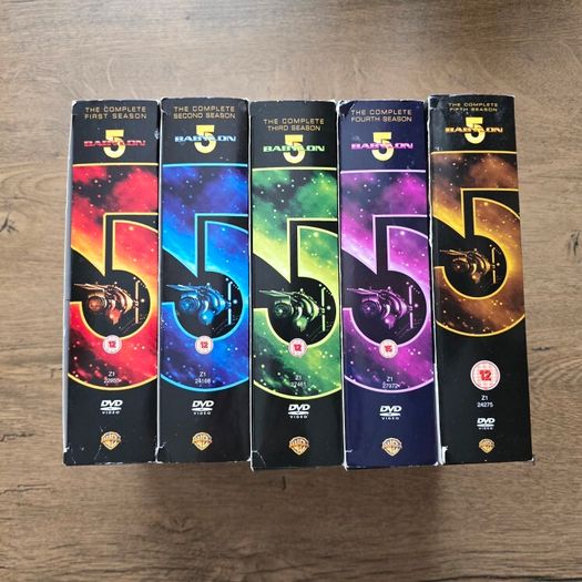Babylon 5 - Season 1 to 5 - sci-fi