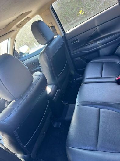 Mitsubishi Outlander 2015