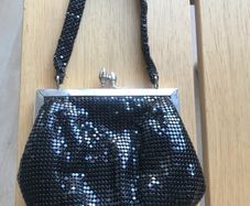 Rebecca Molenaar small chainmail purse