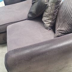 Sofa with chaise