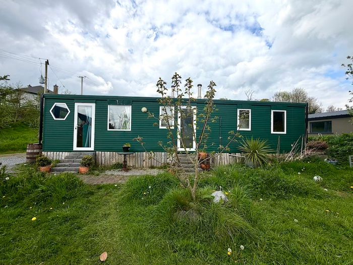 Renovated Mobile Home for Sale - Winter Pack