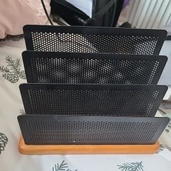 Letter holder